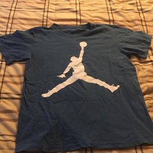 Boys size medium... Jordan T-Shirt
